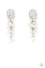 Load image into Gallery viewer, Fabulously Flattering - Gold
